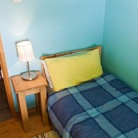 1 Tan Yr Eglwys Barn Cottage Pontardawe Dış mekan fotoğraf