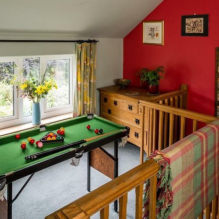1 Tan Yr Eglwys Barn Cottage Pontardawe Dış mekan fotoğraf